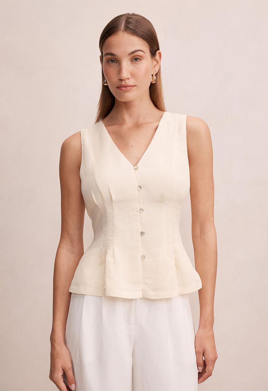Forever New - Portia pleated linen top in soft yellow