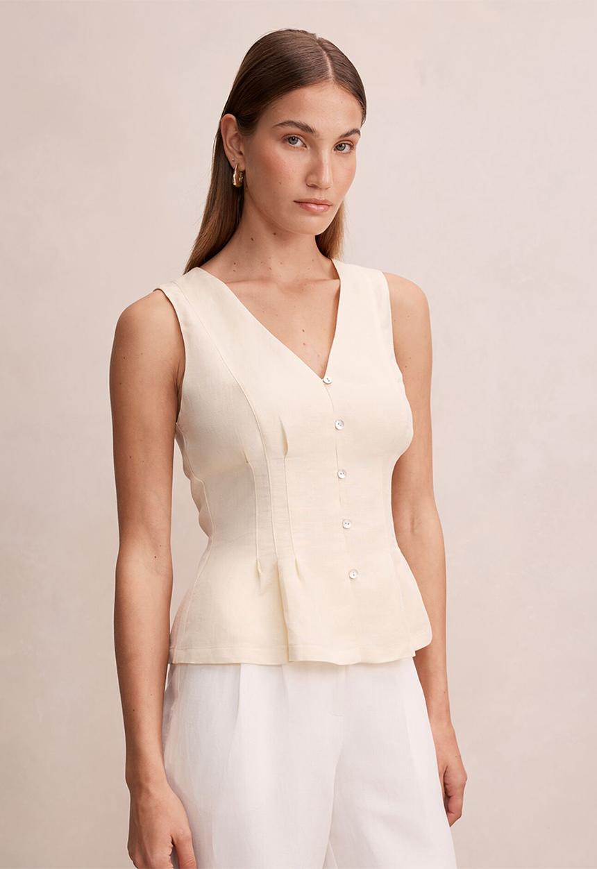 Forever New - Portia pleated linen top in soft yellow