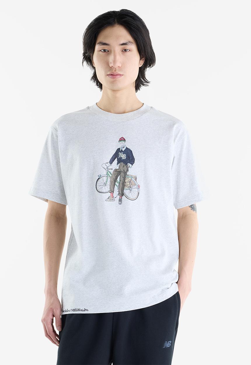 New Balance  - NB Athletics Varsity Bike Tee -Ash Heather