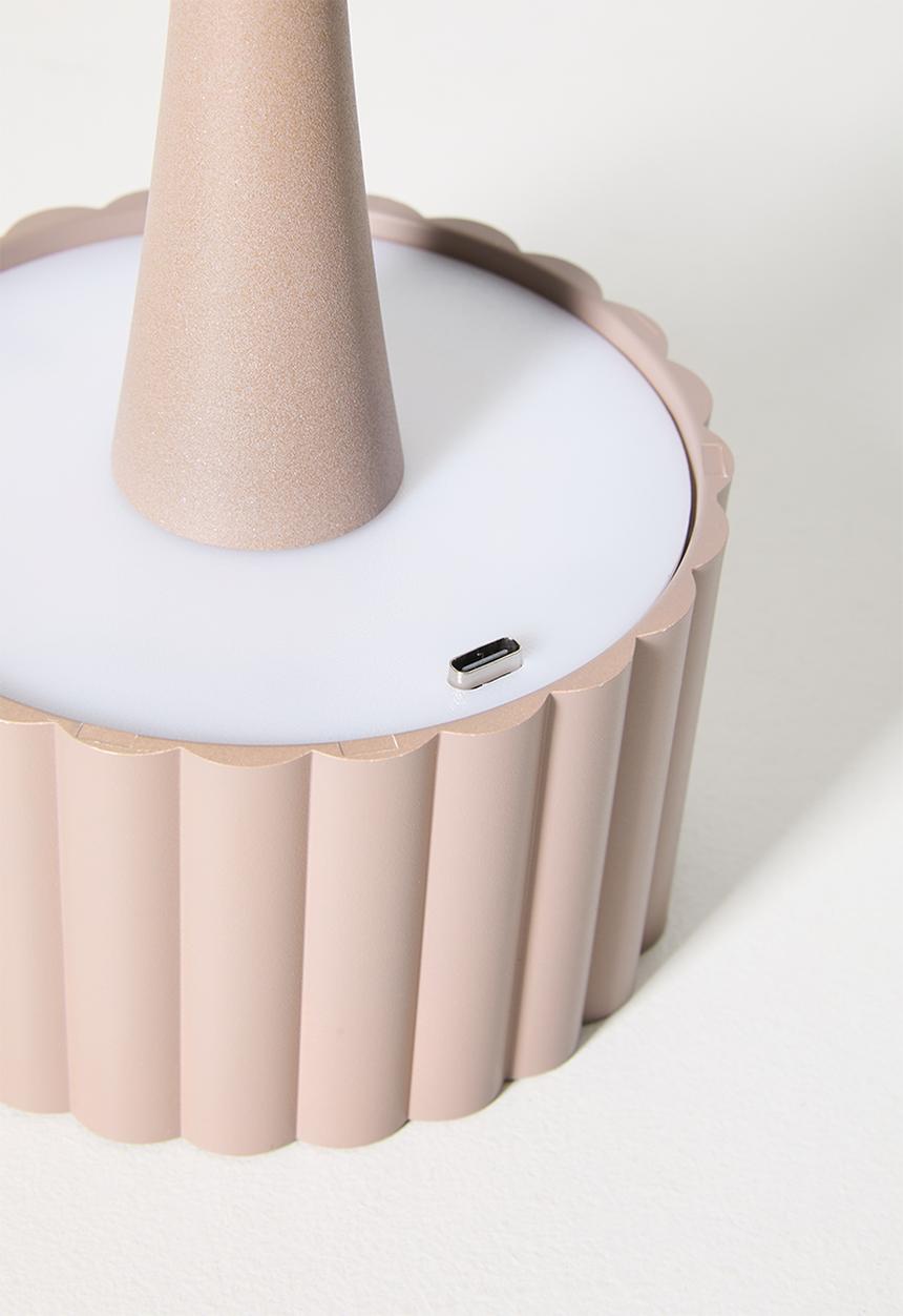 Pop Candy - Scallop edge lamp - coffee