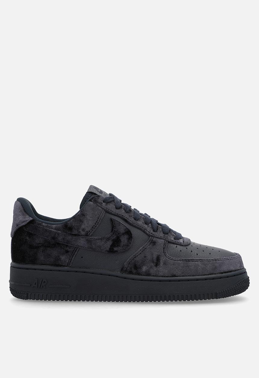 Nike - Nike Air Force 1 '07 SE Velvet