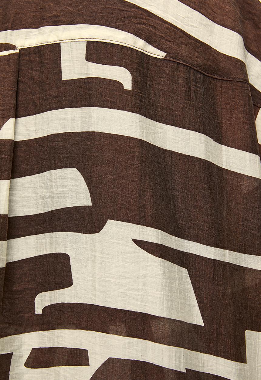 Me&B - Plus Oversized Shirt Patch Pockets - Choc/Bananaprint