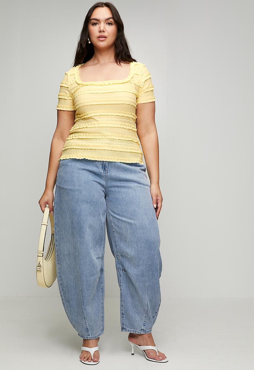 Me&B - Plus Square Neck Banana Lace Frill Fitted Tee - Yellow