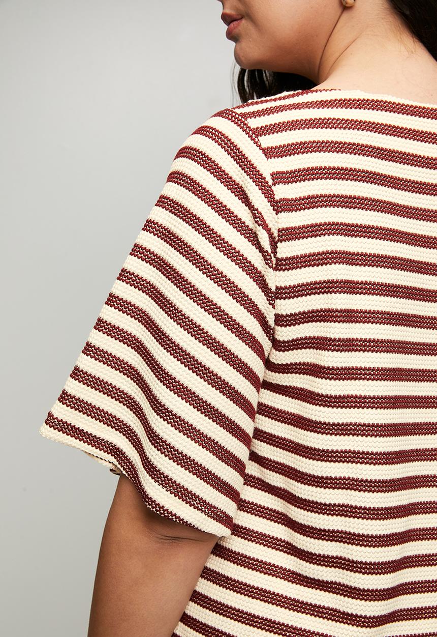 Me&B - Plus Knitted Stripe Tee - Choc/Milk