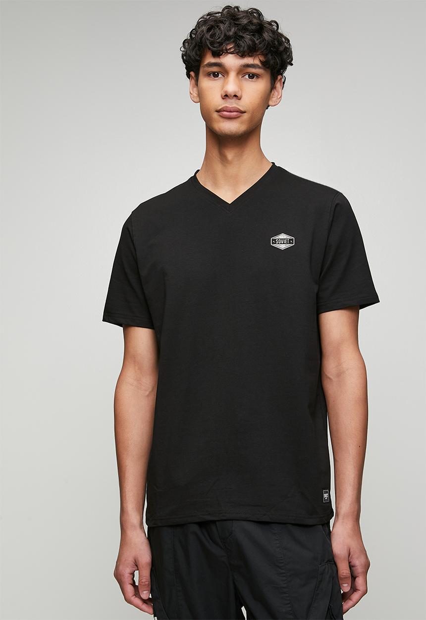 SOVIET - V-Neck Fashion T-Shirt - Black