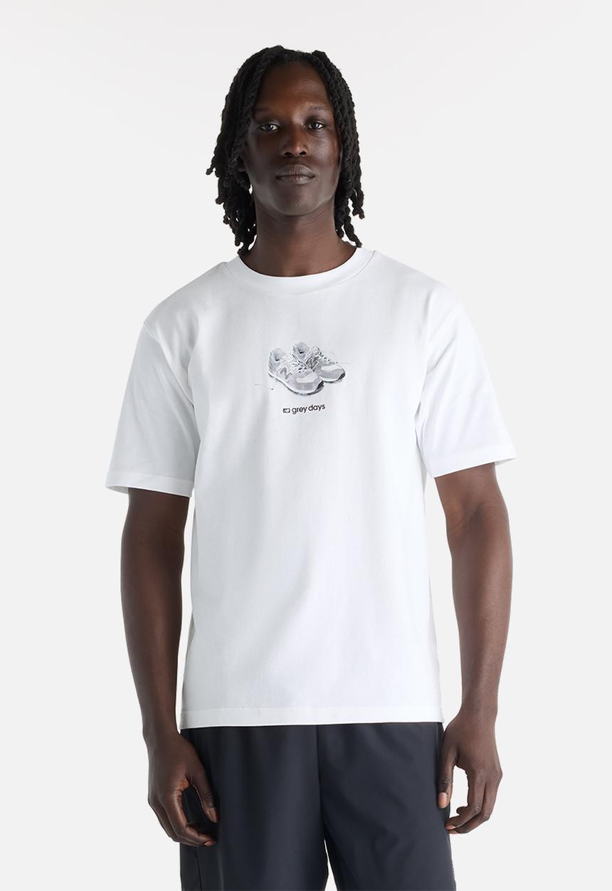 New Balance  - Grey Days T-Shirt - White