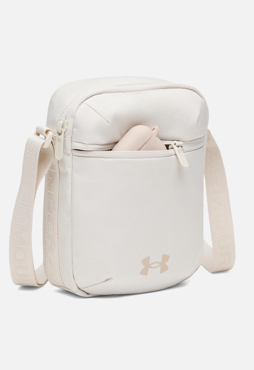Under Armour - Essential Crossbody - Vanilla