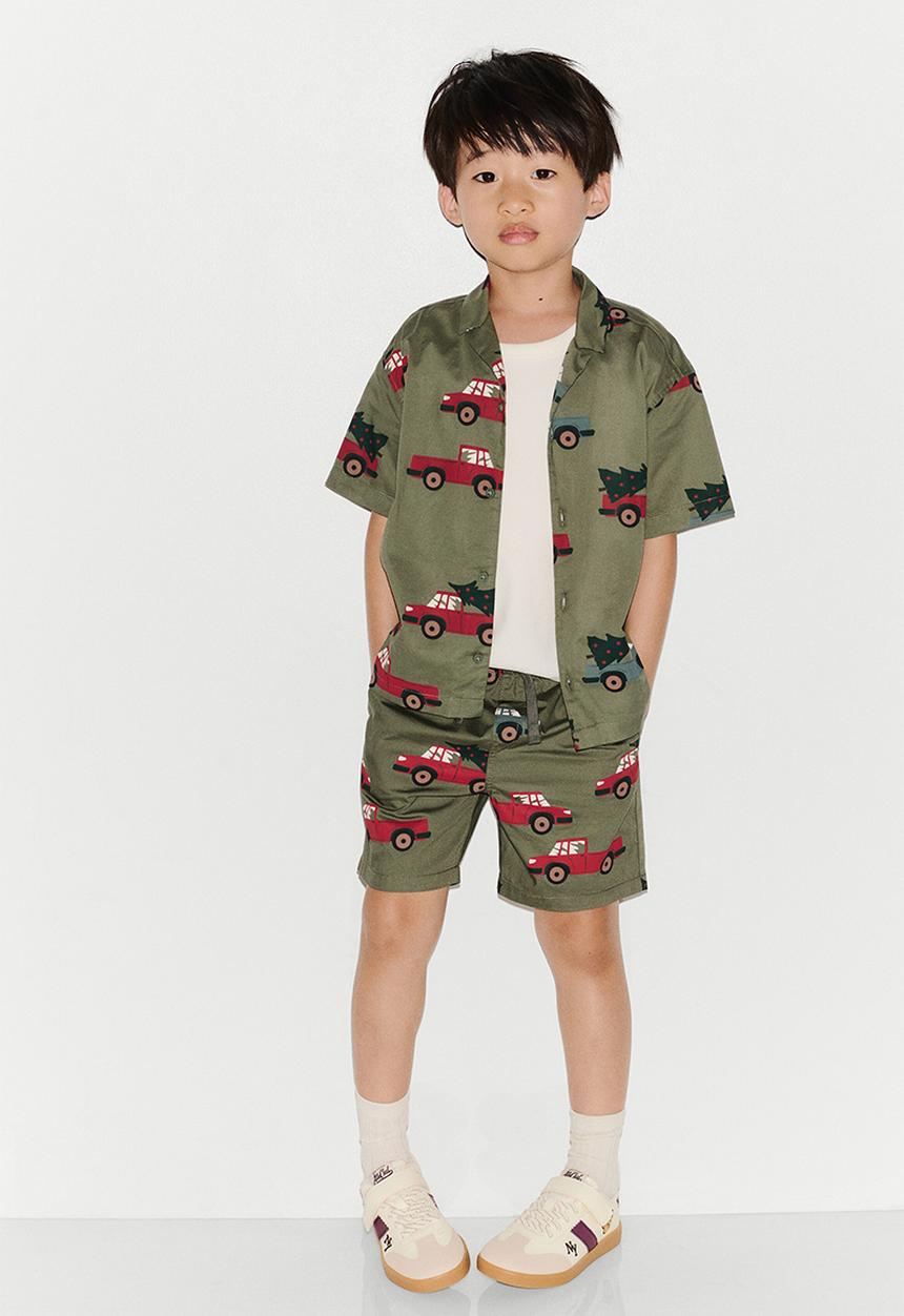 H&M - 3-Pack cotton shorts - khaki green/vehicles