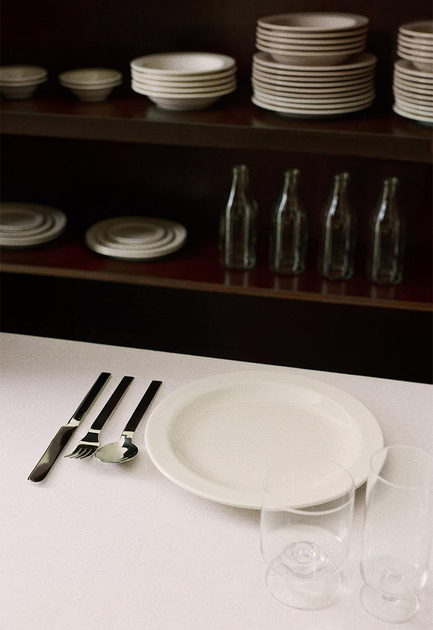 H&M - 16-piece cutlery set - silver-coloured