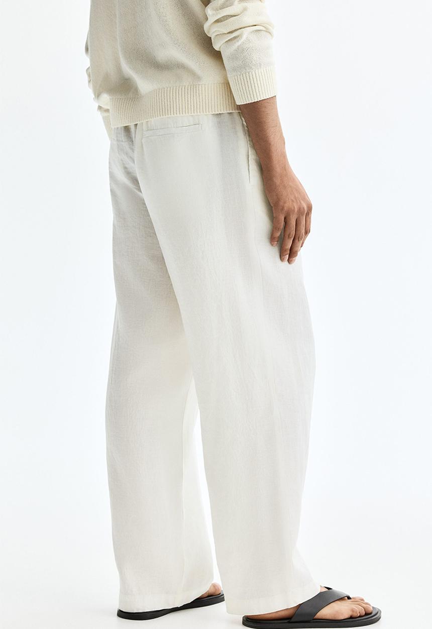H&M - Loose fit linen trousers - cream