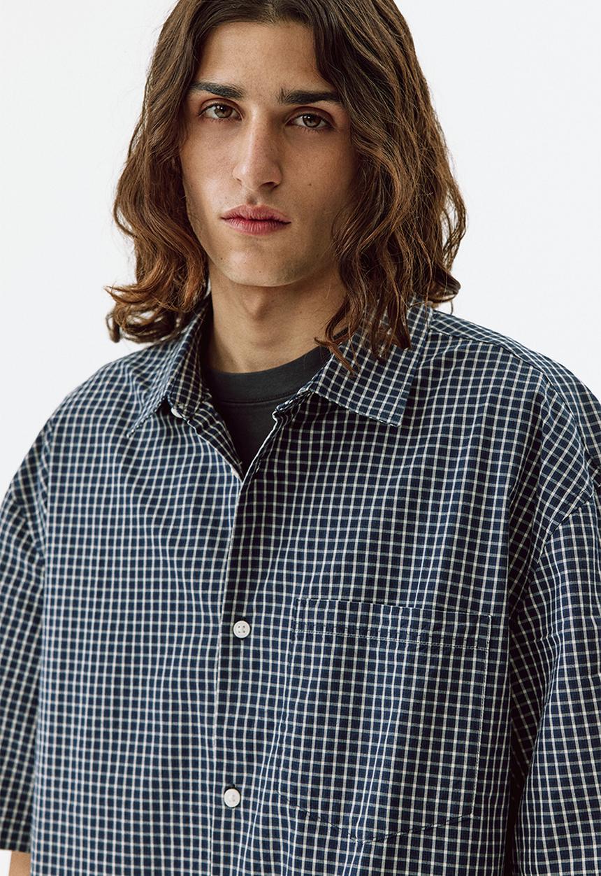 H&M - Relaxed fit cotton shirt - navy blue/checked