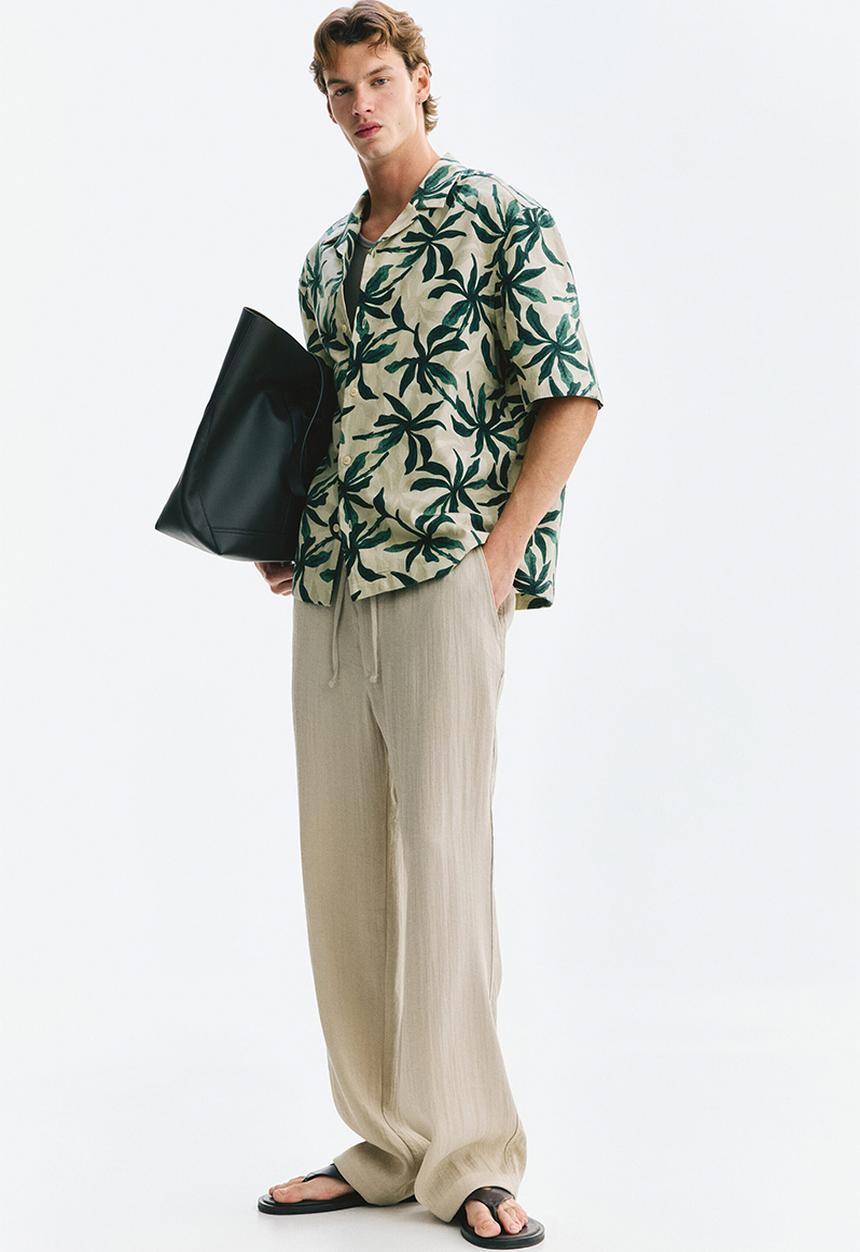 H&M - Relaxed fit cotton resort shirt - dark green/patterned