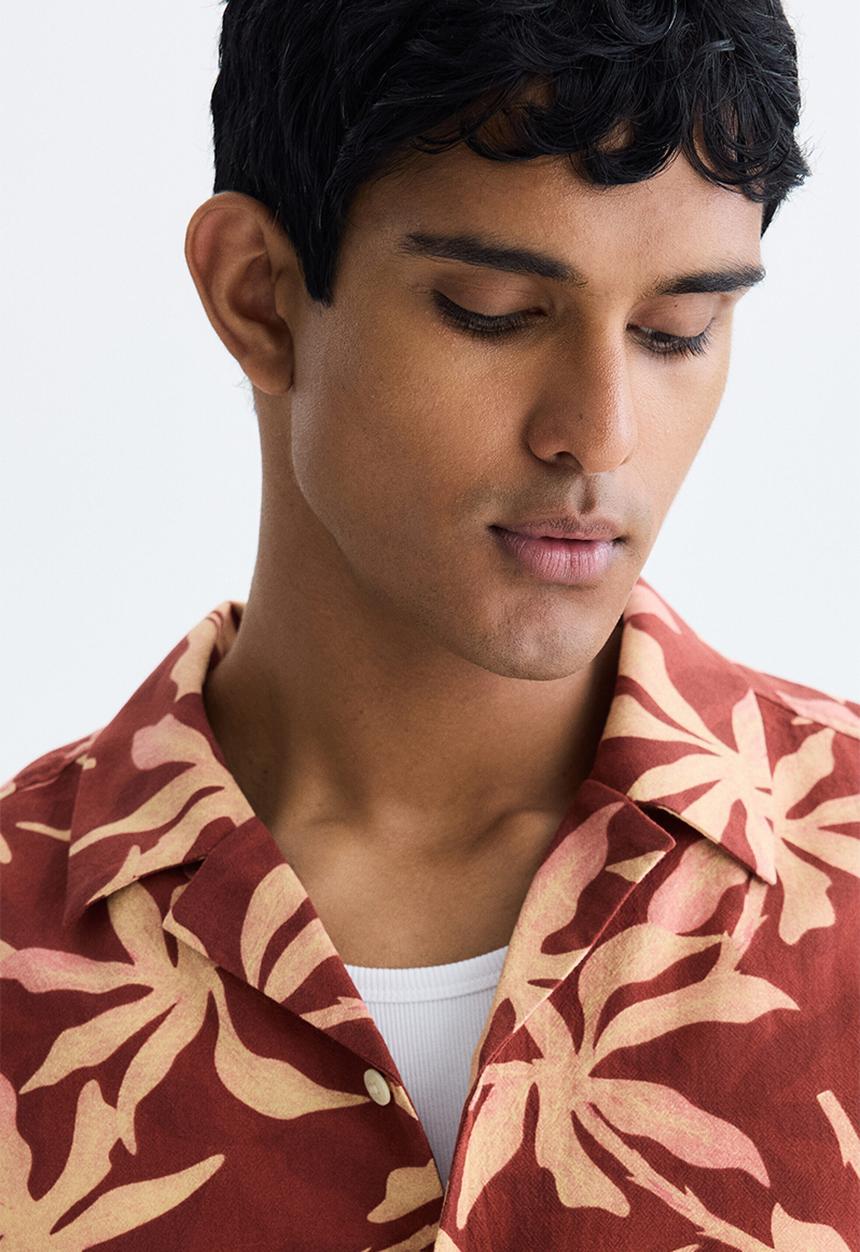 H&M - Relaxed fit cotton resort shirt - rust red/patterned