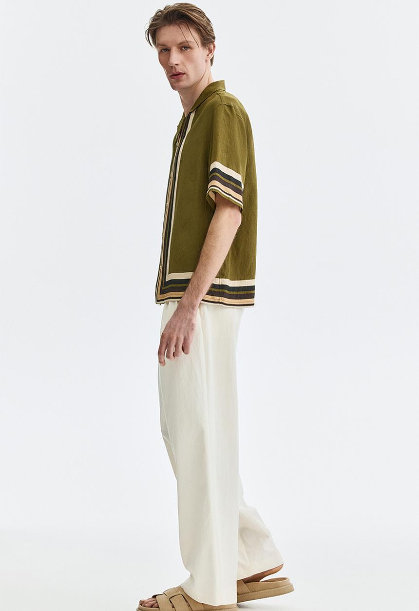 H&M - Relaxed fit resort shirt - dark khaki green