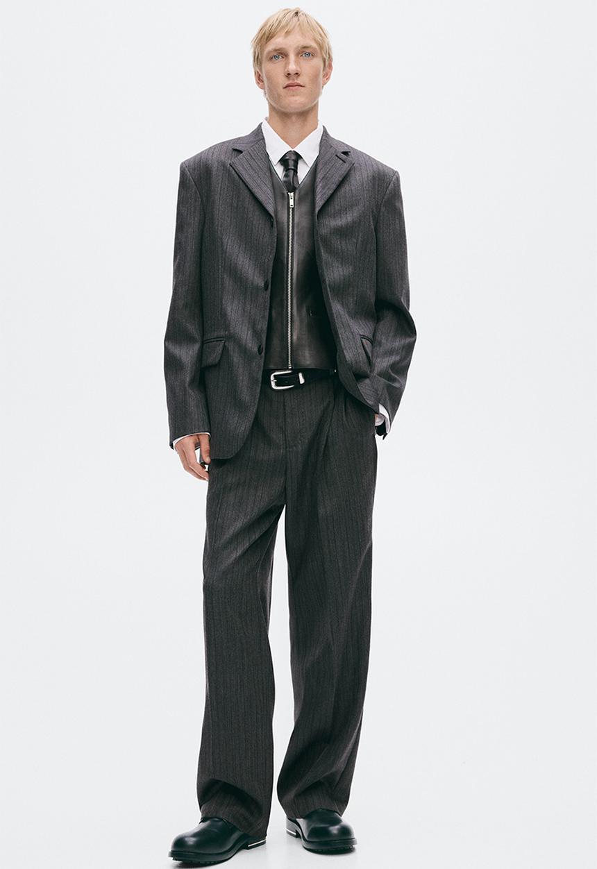 H&M - Regular fit tailored wool trousers - dark grey/pinstriped