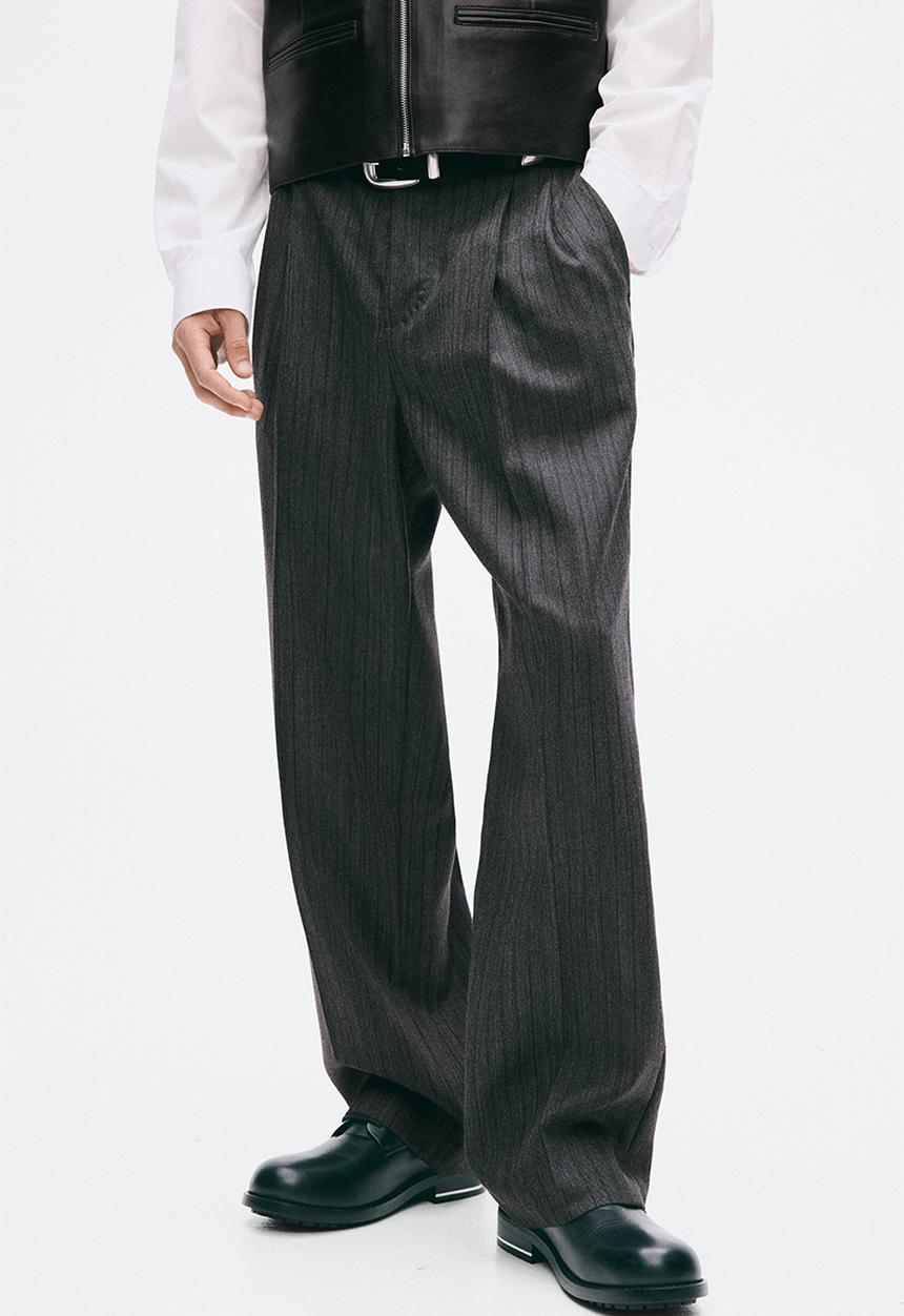 H&M - Regular fit tailored wool trousers - dark grey/pinstriped