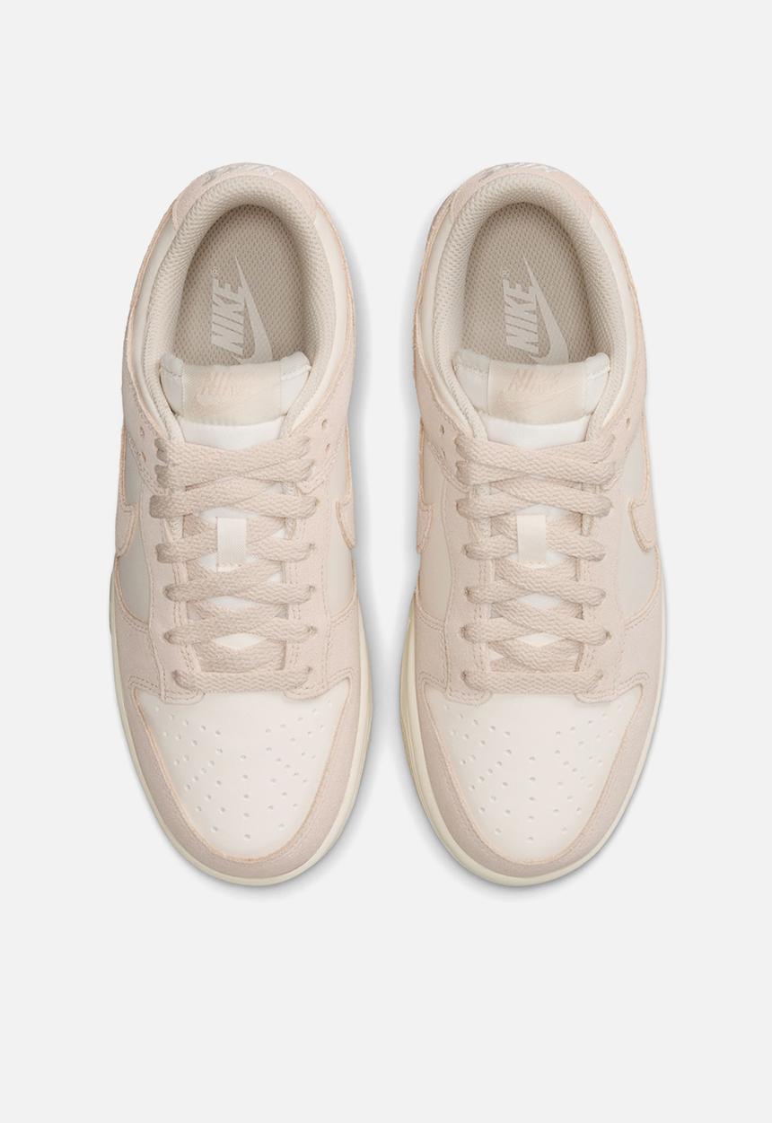 Nike - WMNS NIKE DUNK LOW SE