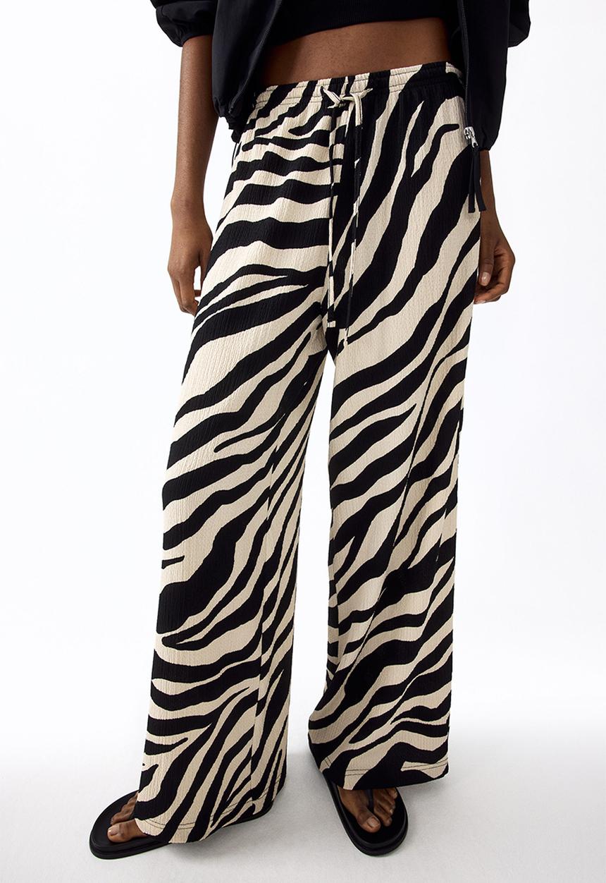 H&M - Wide pull-on trousers - black/zebra print