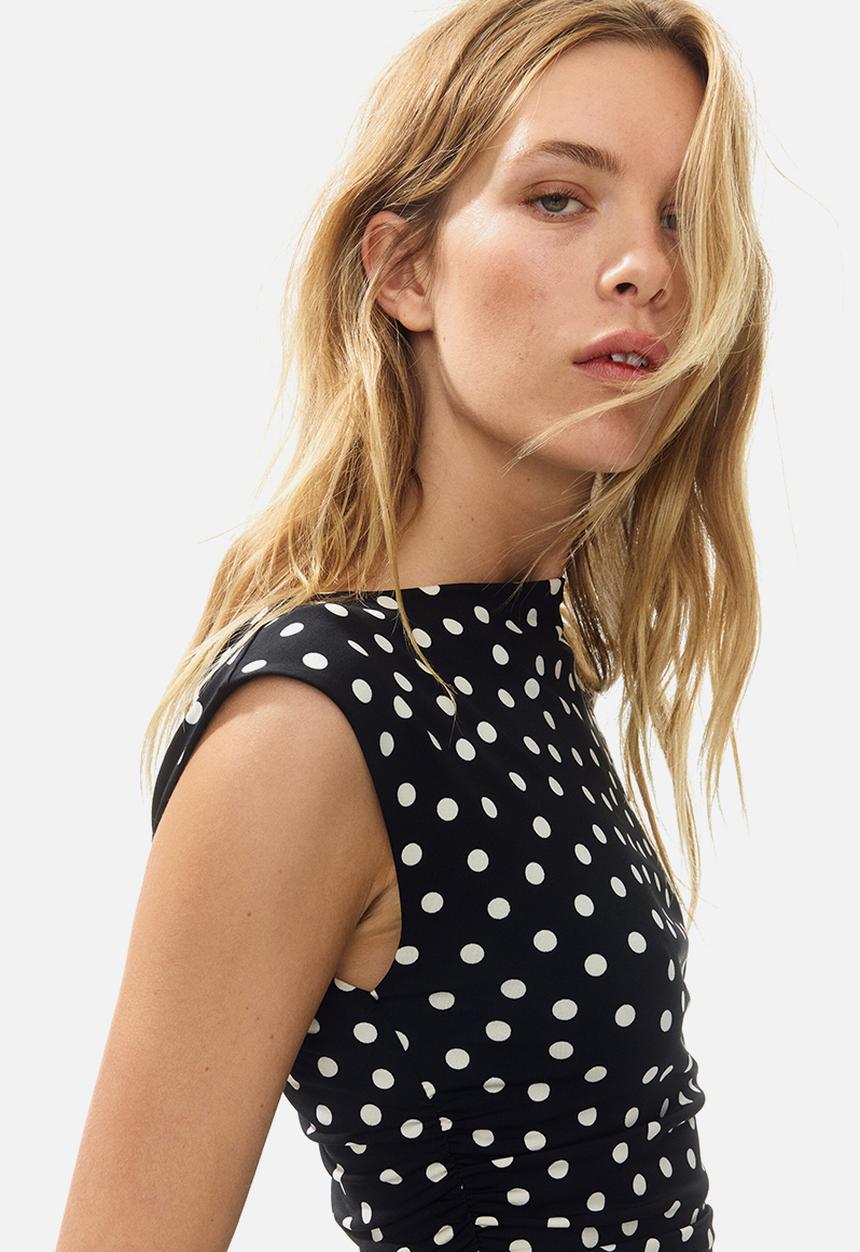 H&M - Cap-sleeved dress - black/spotted