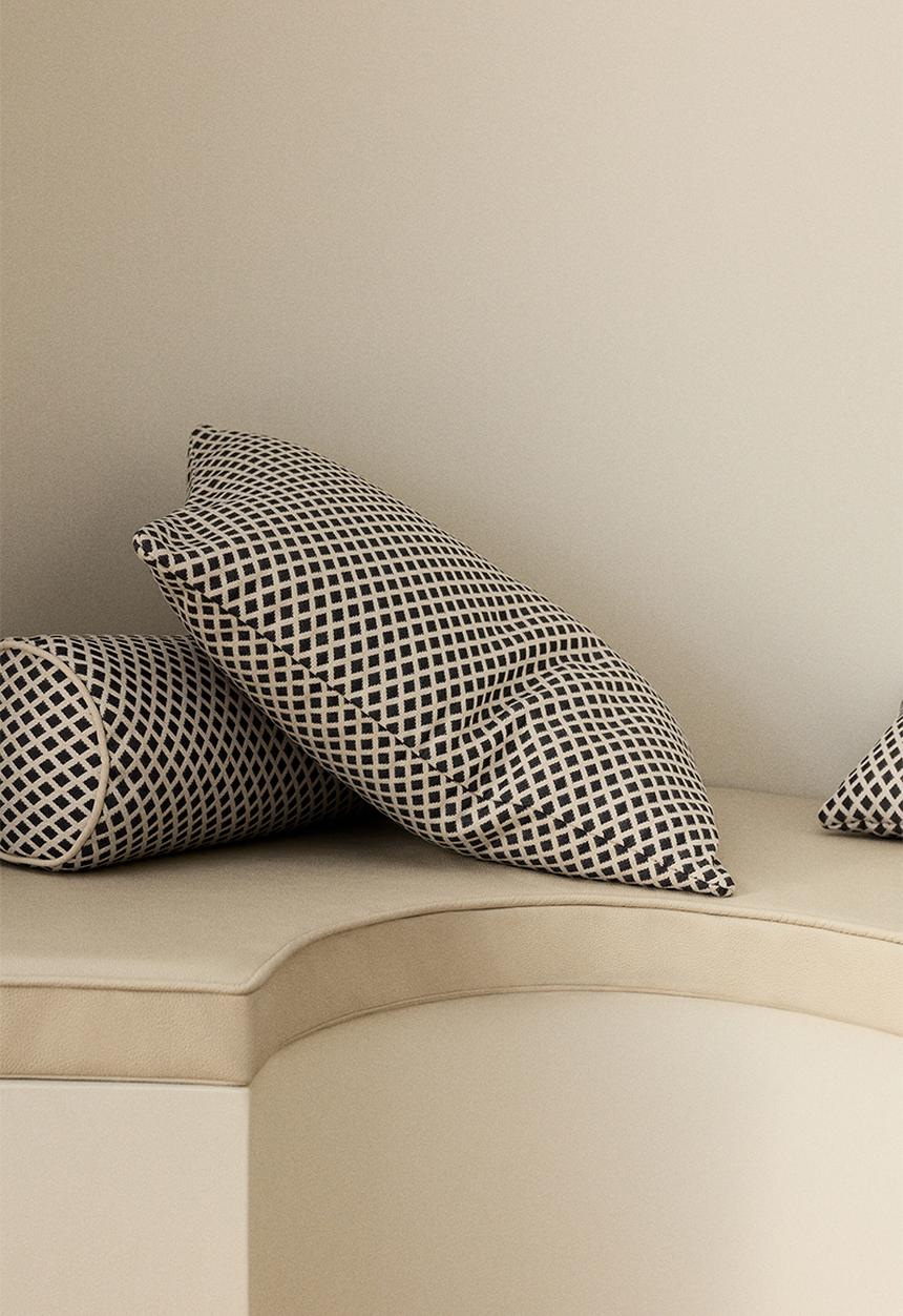 H&M - Outdoor cushion cover - black/patterned