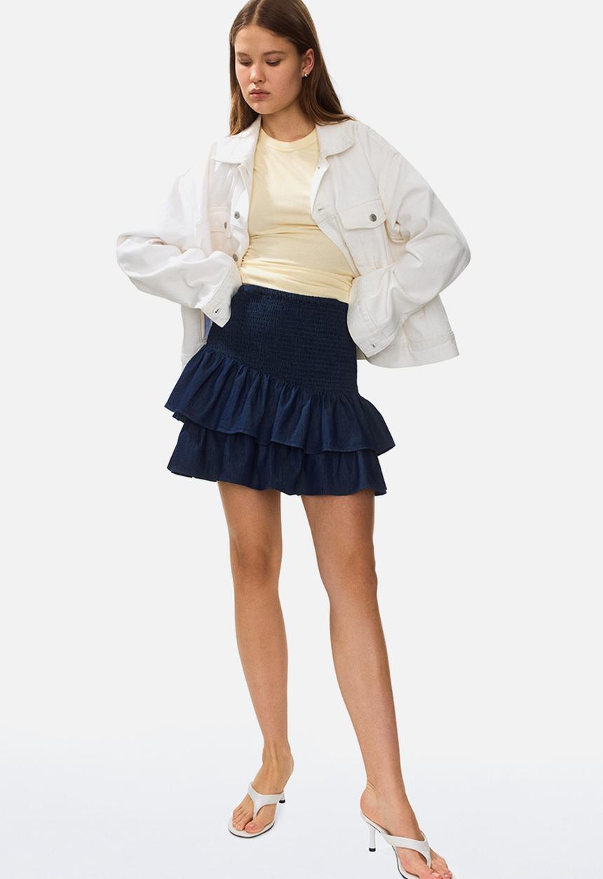 H&M - Smocked denim skirt - dark denim blue