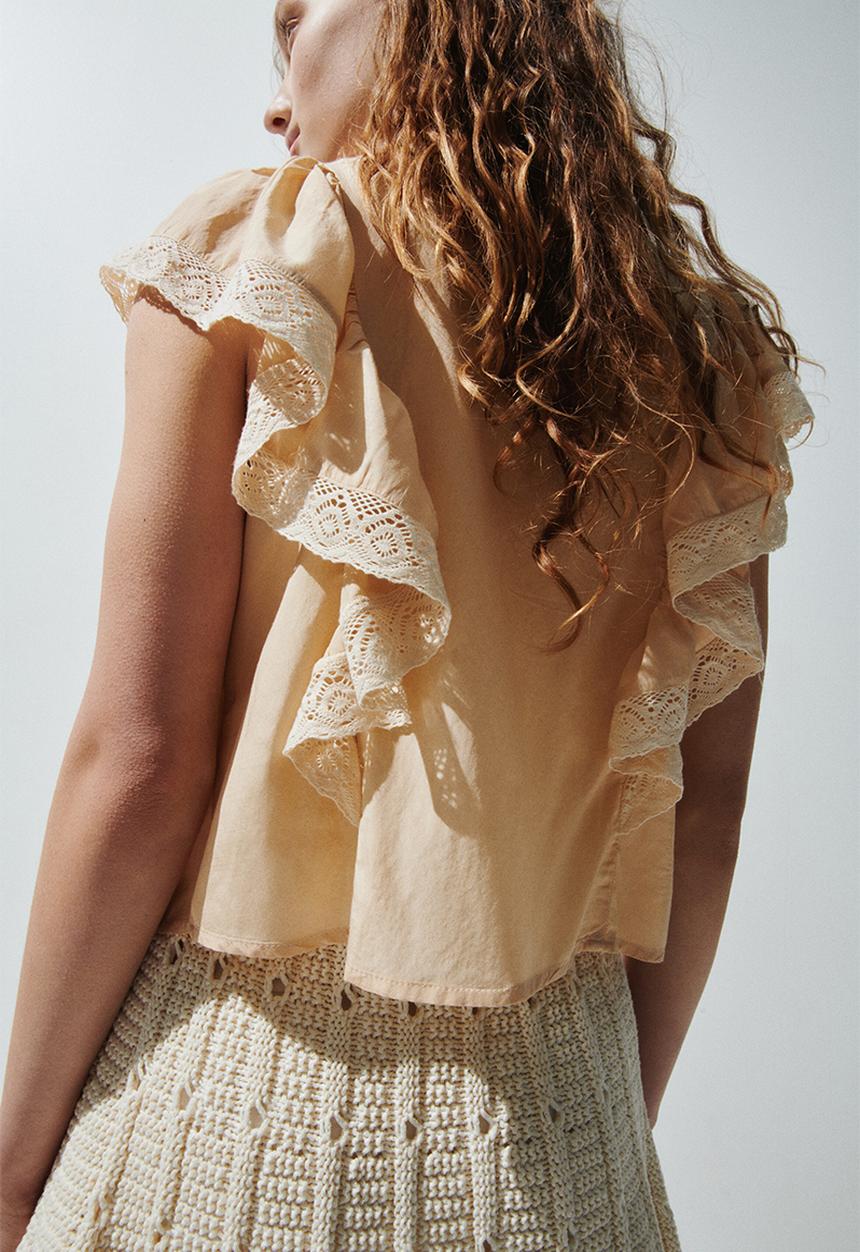 H&M - Lace-trimmed flounced blouse - light beige