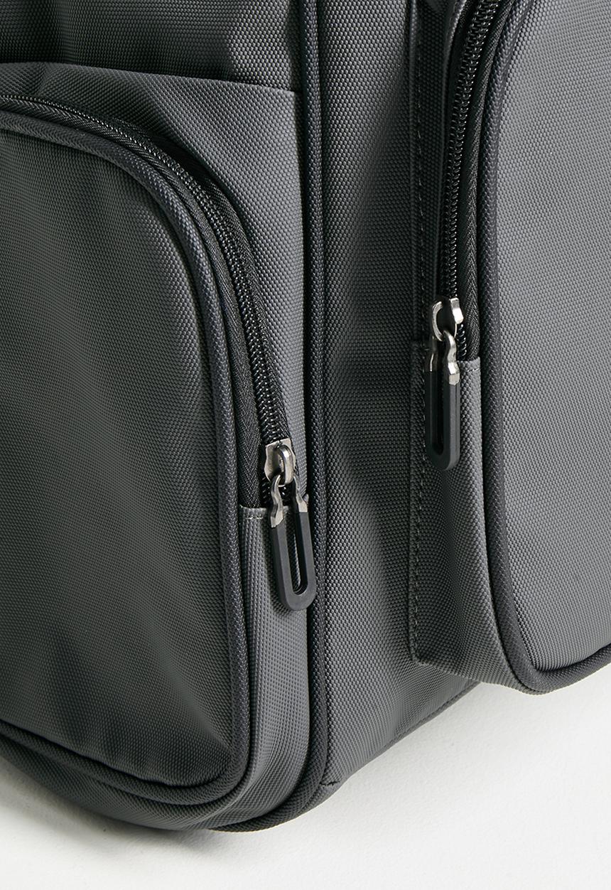 Pop Candy - Sleek flap-top backpack - grey