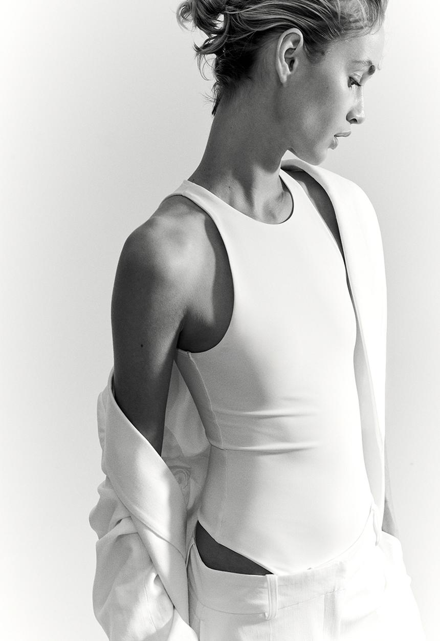 H&M - Sleeveless thong body - white