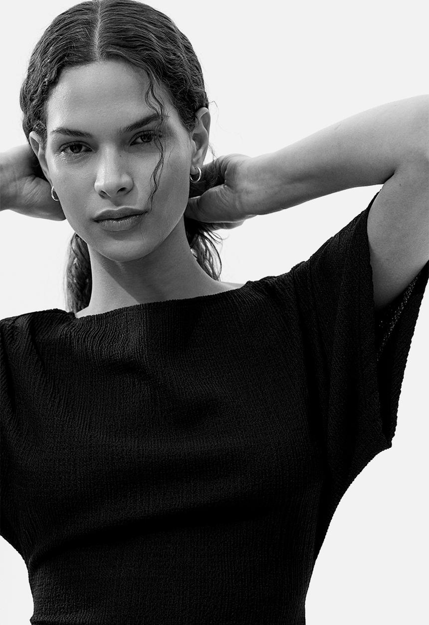 H&M - Crinkled tie-detail top - black