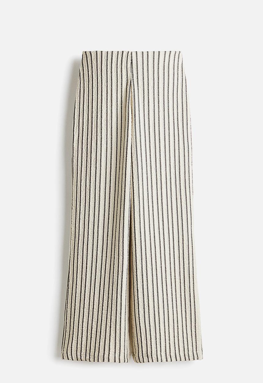 H&M - Wide crinkled trousers - light beige/dark grey striped