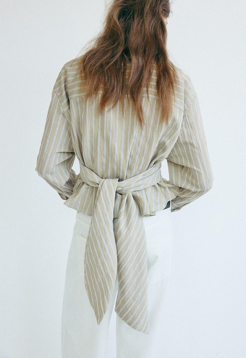 H&M - Tie-detail blouse - light beige/striped