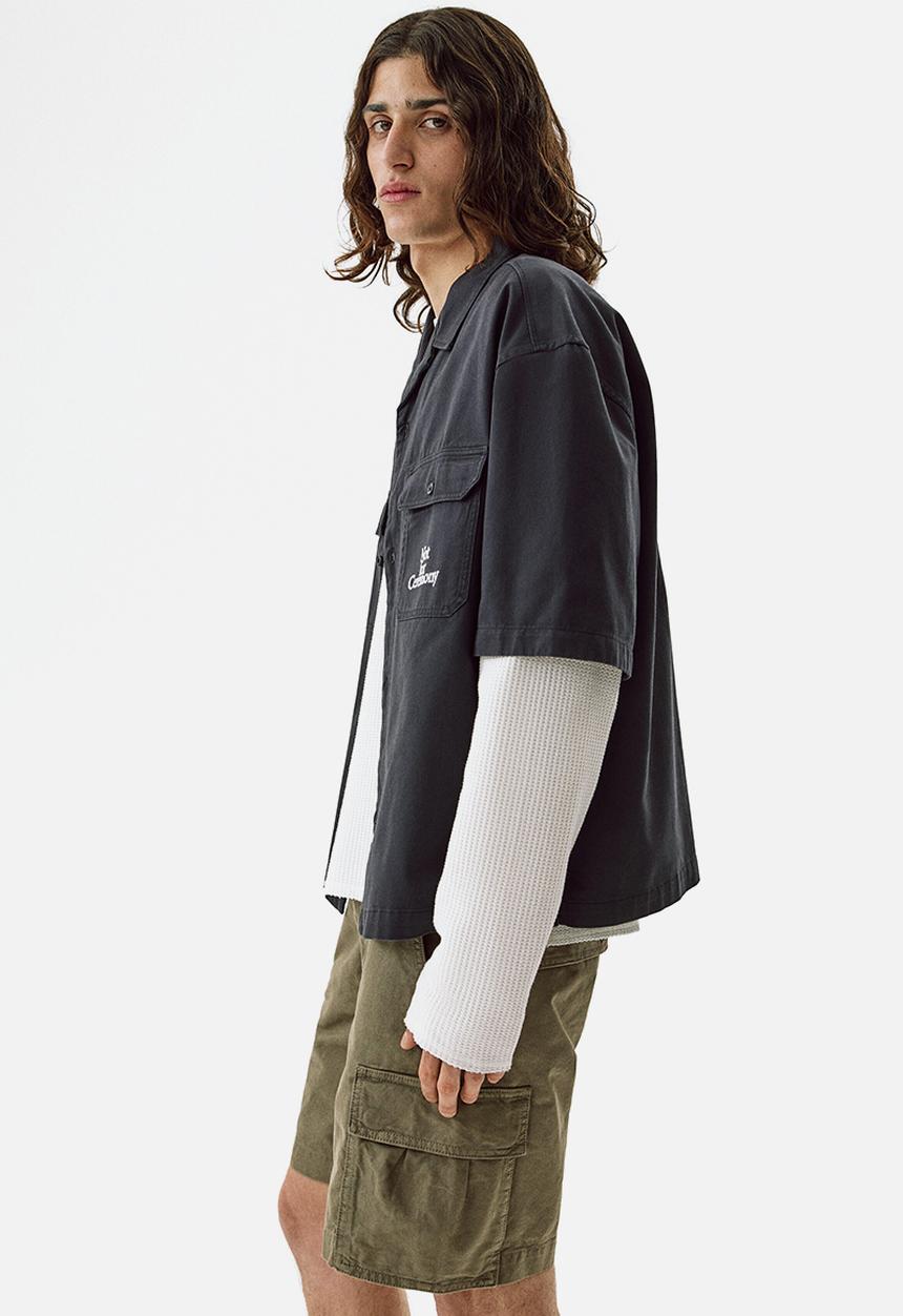 H&M - Relaxed fit cargo shorts - khaki green