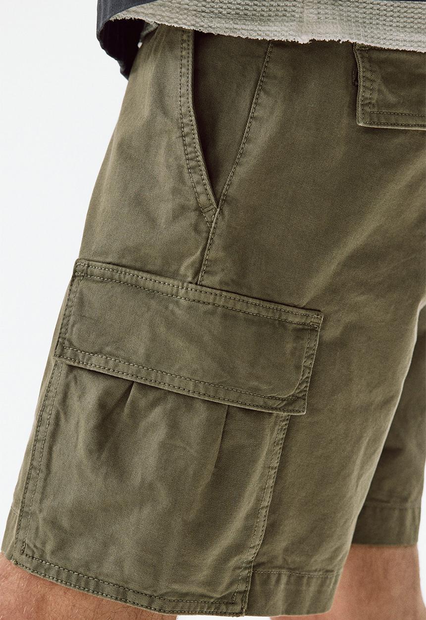 H&M - Relaxed fit cargo shorts - khaki green