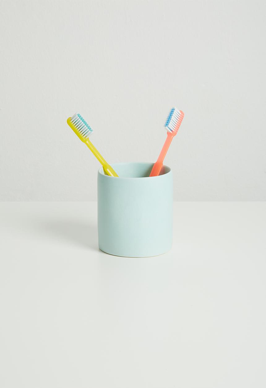 Urchin Art - Small tumbler vase