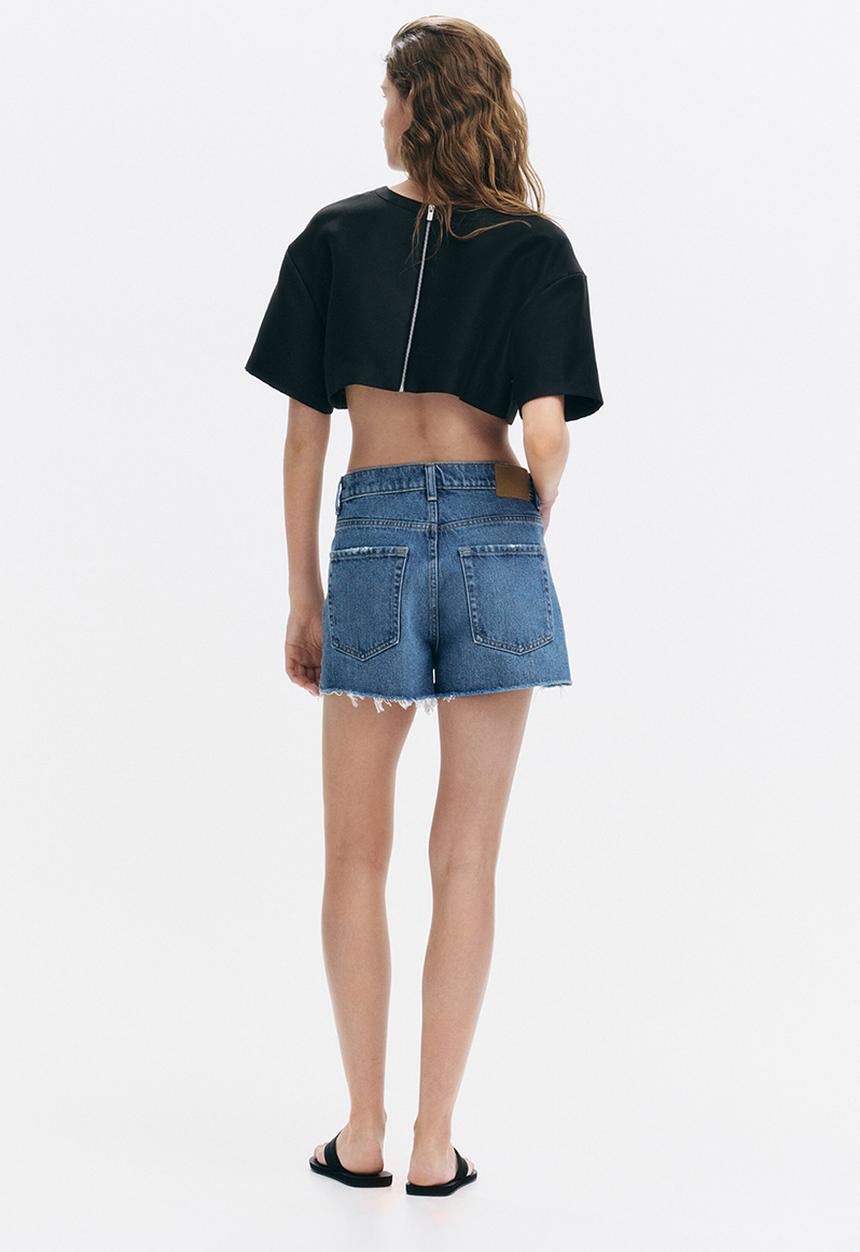 H&M - Raw-edge denim shorts - light denim blue