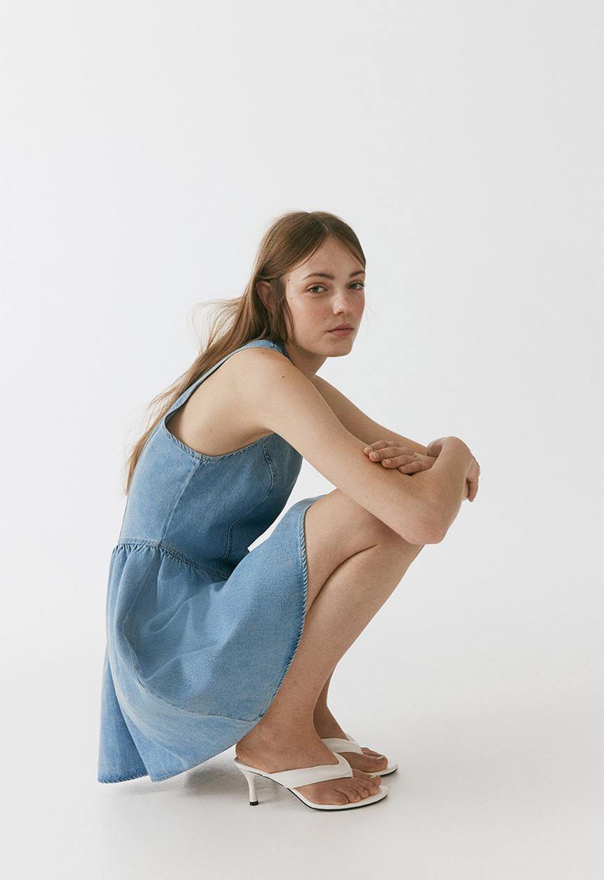 H&M - Flared-skirt denim dress - light denim blue