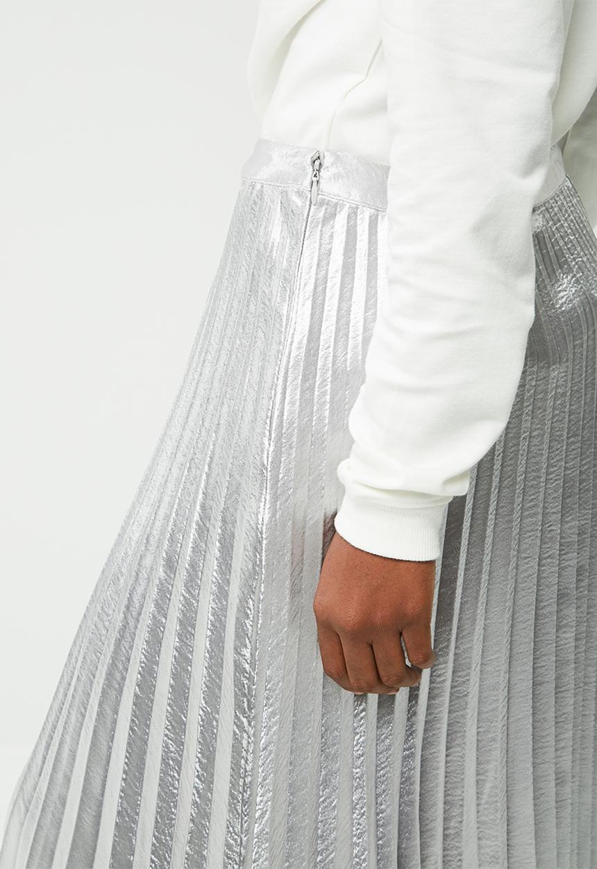 Vero Moda - Silver pleated skirt