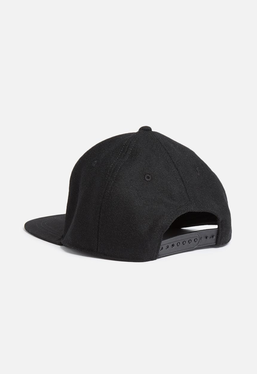 Only & Sons - Snapback cap logo