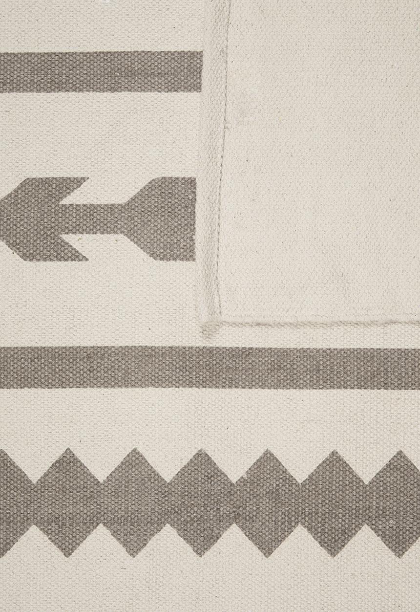 Sixth Floor - Kanza printed rug - grey
