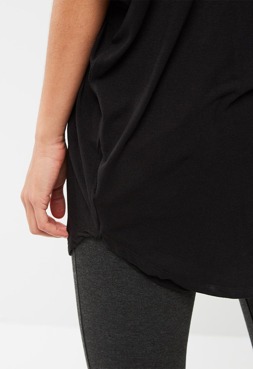 dailyfriday - Cold shoulder wrap back top