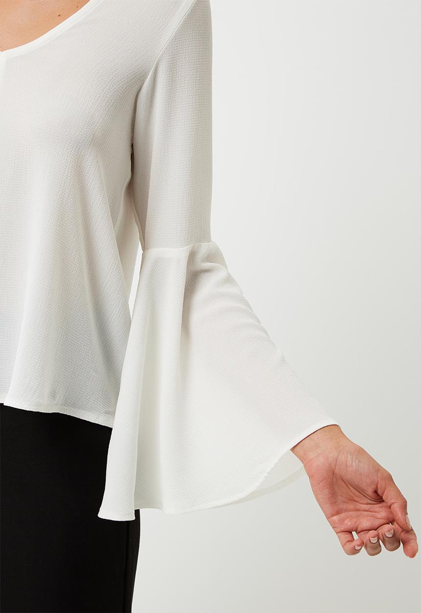 dailyfriday - Bell sleeve blouse