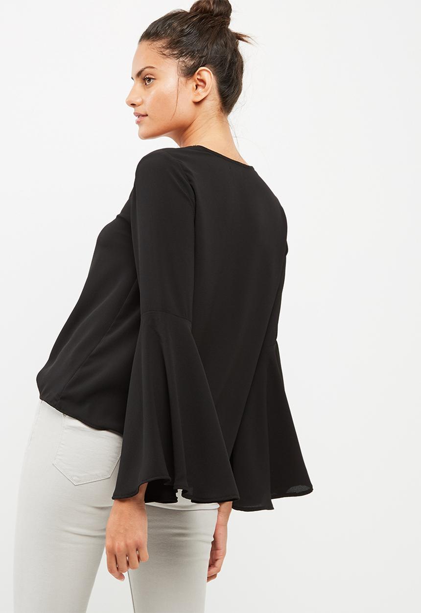dailyfriday - Bell sleeve blouse