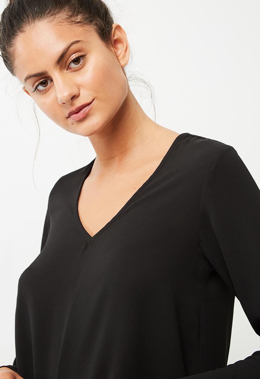 dailyfriday - Bell sleeve blouse