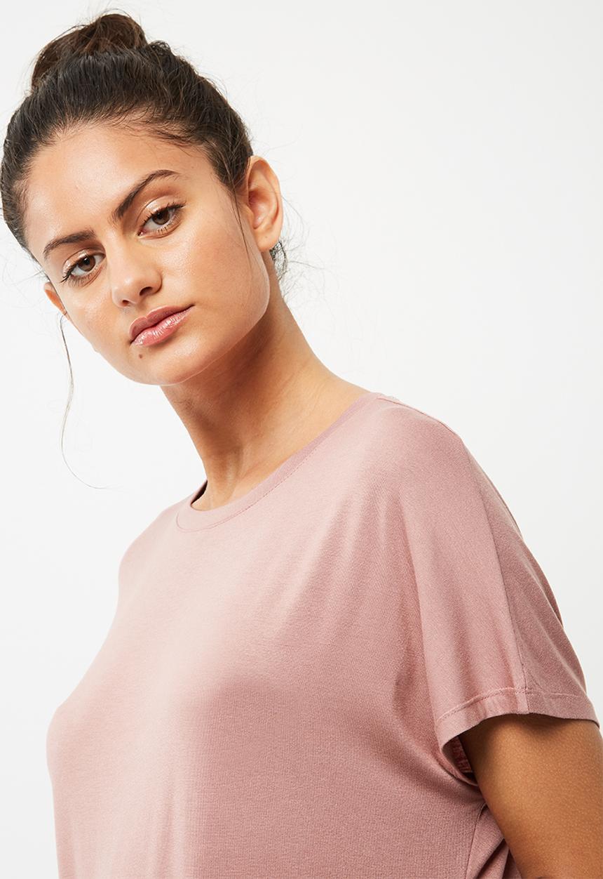 dailyfriday - Cap sleeve butterfly tee