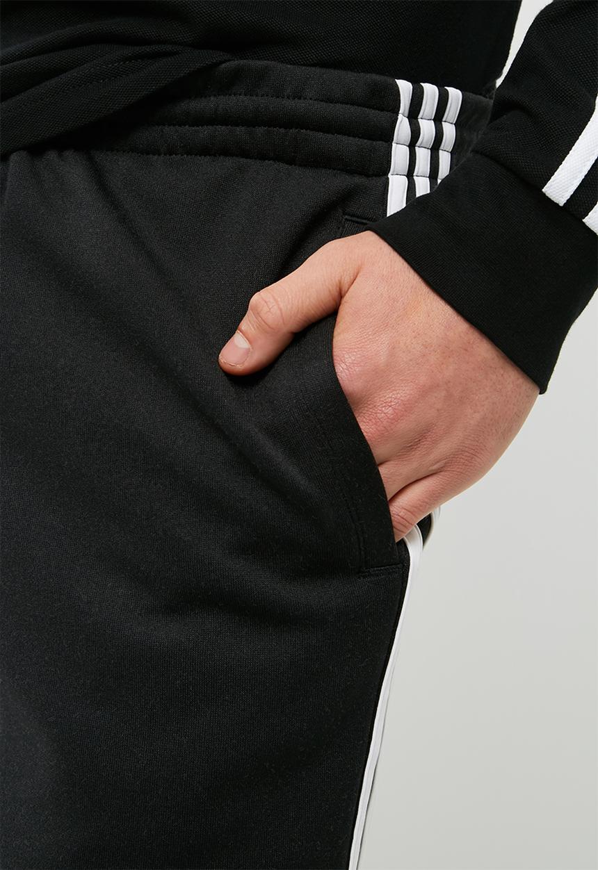 adidas Originals - SST shorts