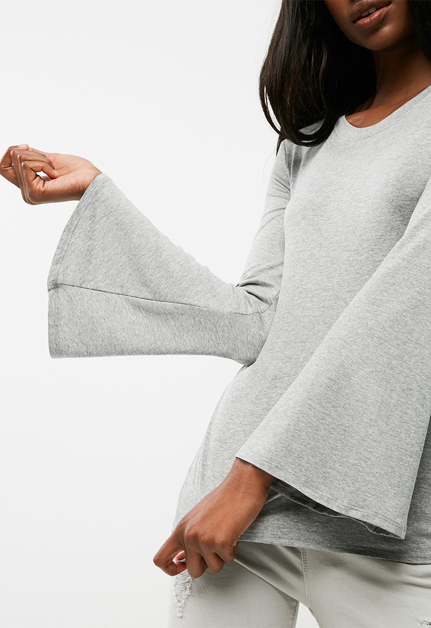 dailyfriday - Fluted sleeve tee