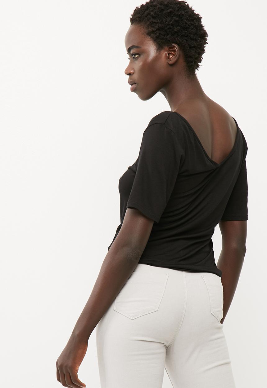 Missguided - V-neck cross strap front tee