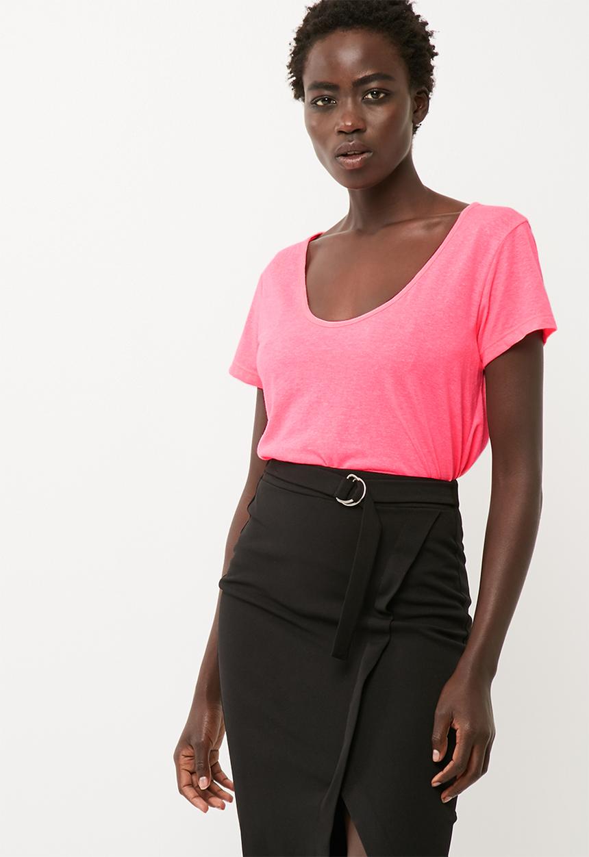 Jacqueline de Yong - Zada V-neck tee