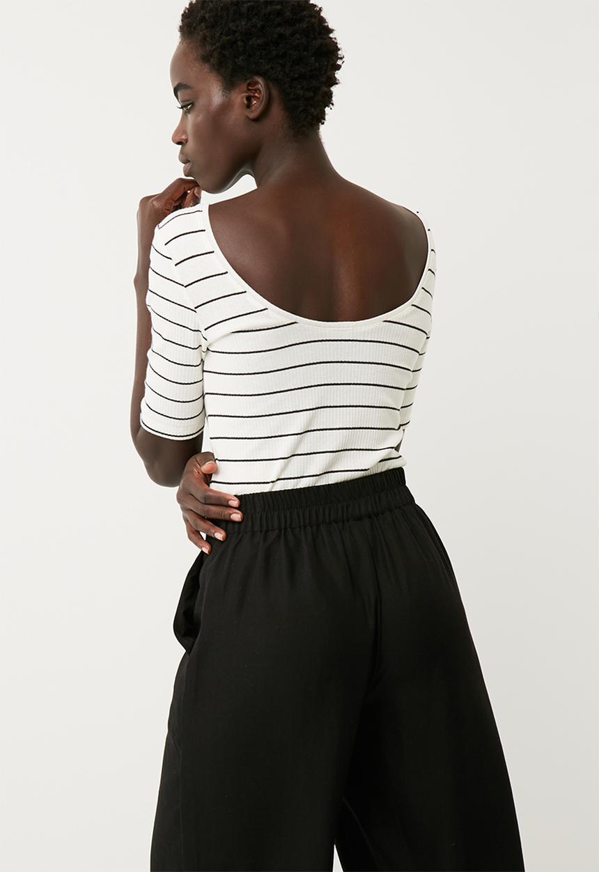 Jacqueline de Yong - Nevada top
