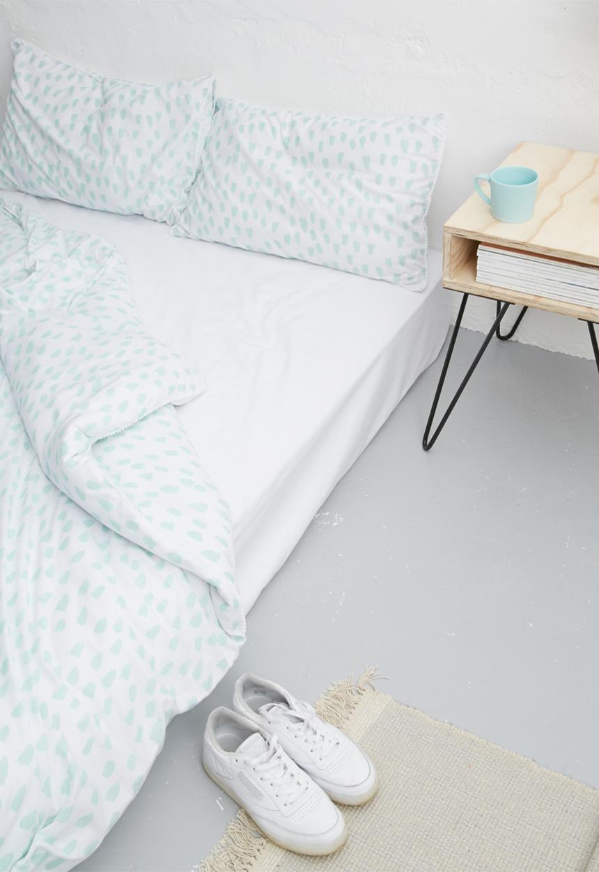 Sixth Floor - Raindrops printed duvet set